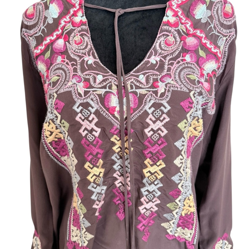 Johnny Was Biya Embroidered Silk Blouse size Small - Picture 6 of 9